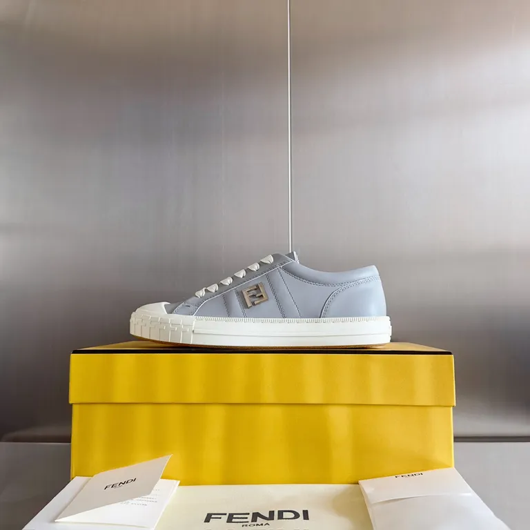 Fendi Shoe 